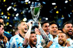 开云体育官网-墨西哥球员在国际比赛中大放异彩