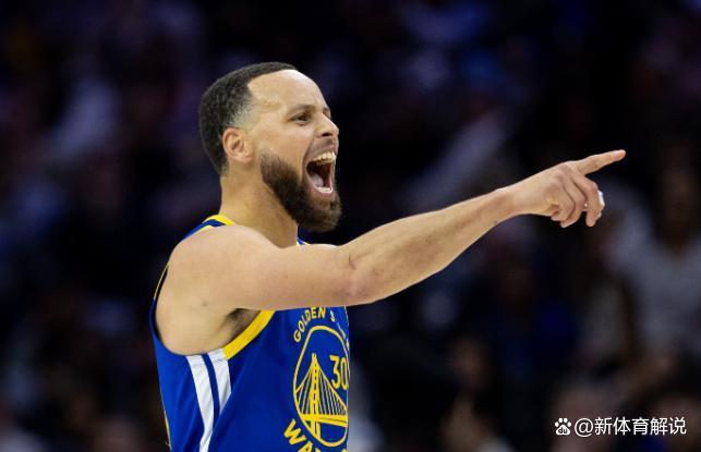 勇士主场大胜湖人,库里砍下35分 勇士主场大胜湖人,库里砍下35分